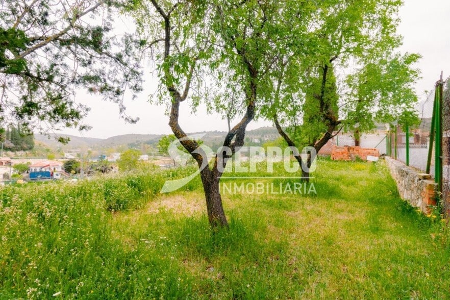 Land in Valverde de Alcalá, Madrid for sale - Building Photo - Image 2 of 9