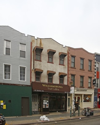 More details for 212 Bedford Ave, Brooklyn, NY - Retail for Lease