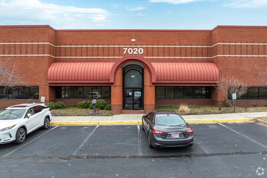 7020 Columbia Gateway Dr, Columbia, MD à vendre - Photo du bâtiment - Image 2 de 5