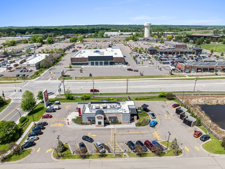 3780 Lexington Ave N, Shoreview, MN for sale - Building Photo - Image 3 of 3