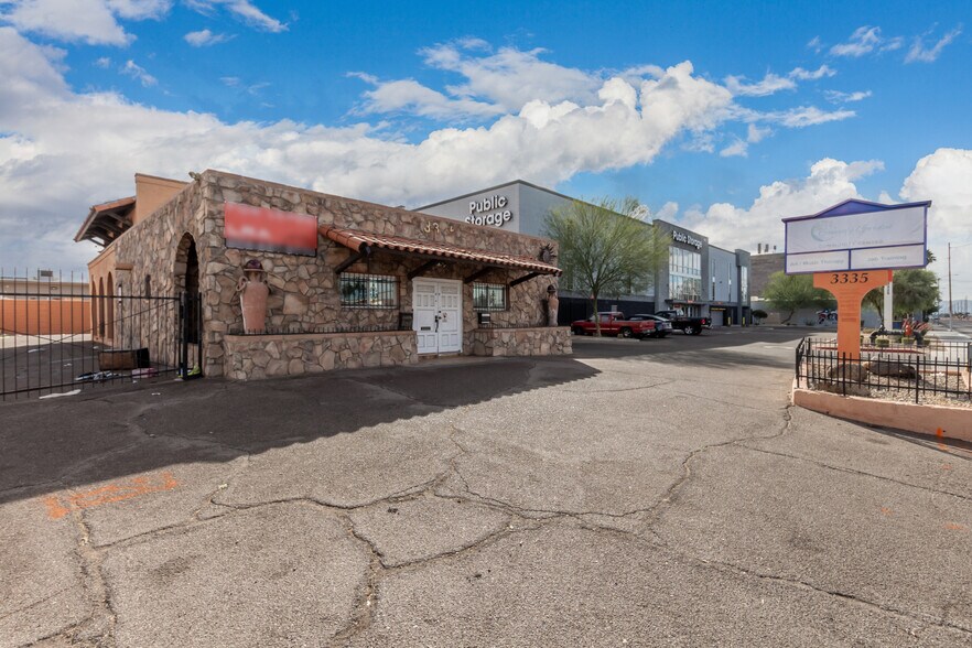 3335 N 16th St, Phoenix, AZ à louer - Photo du bâtiment - Image 2 de 11