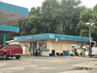 Plus de détails pour 300 S Summit St, Crescent City, FL - Vente au détail à vendre