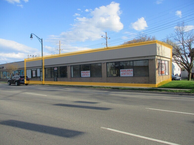 935-943 Sunrise Hwy, Lynbrook, NY for lease - Building Photo - Image 1 of 19