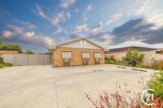 Plus de détails pour 35 Maiden St, Moama - Bureau à louer