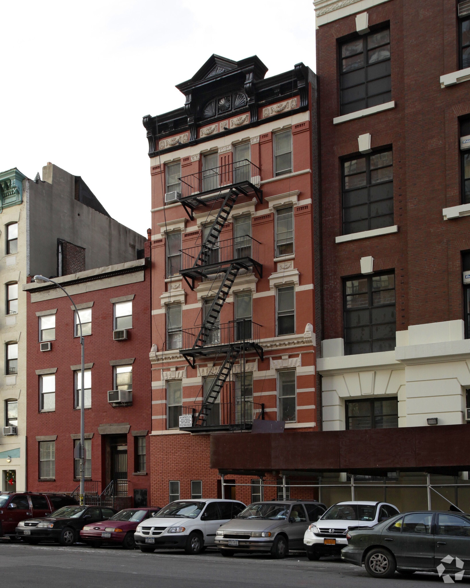 67 Pitt St, New York, NY for sale Primary Photo- Image 1 of 6