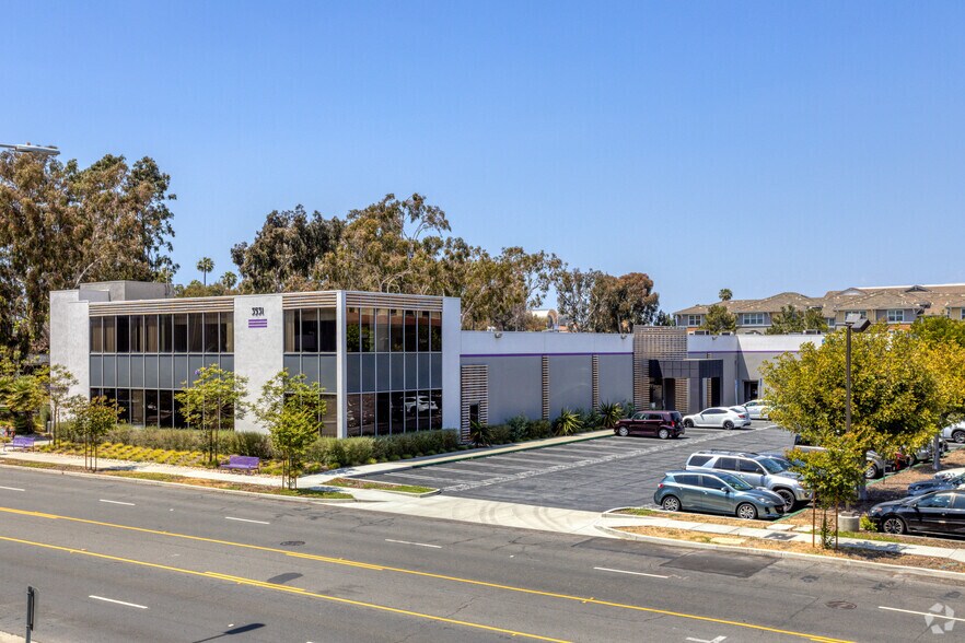 3531 Fashion Way, Torrance, CA for lease - Building Photo - Image 1 of 12