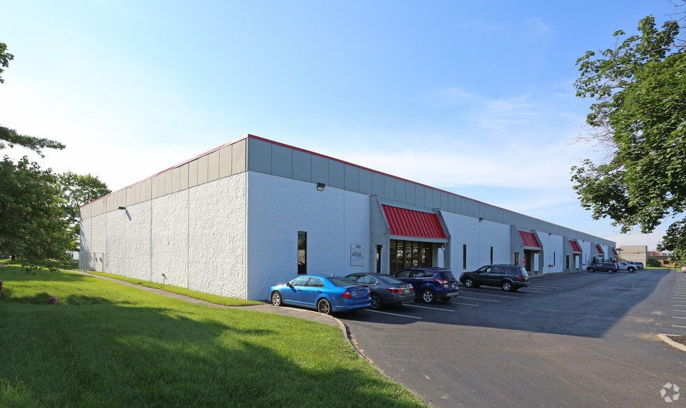 3707-3743 Interchange Rd, Columbus, OH for lease - Primary Photo - Image 1 of 6