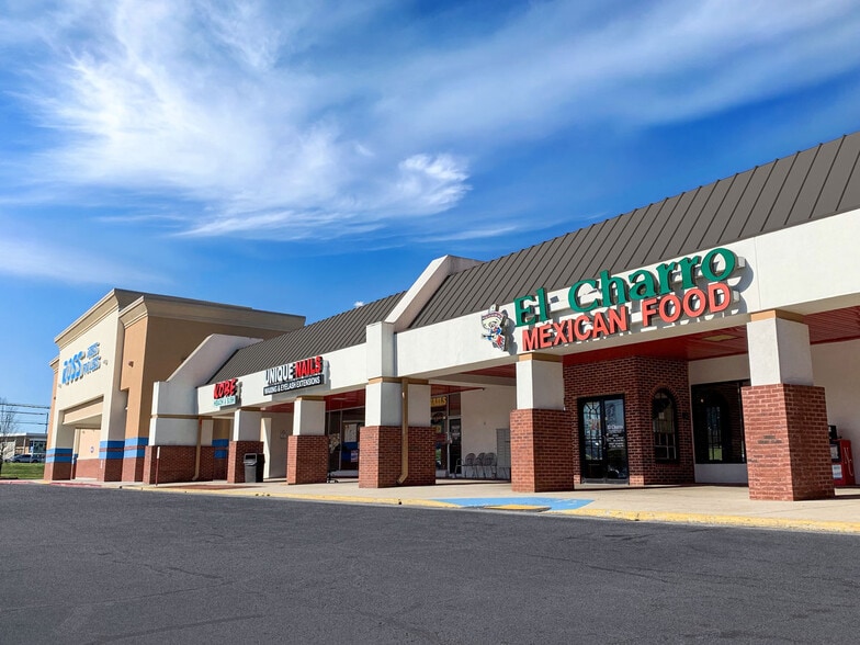 3153-3215 Elm St N, Covington, GA for lease - Building Photo - Image 3 of 16