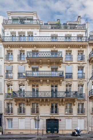 More details for 7 Rue D'Artois, Paris - Office for Lease