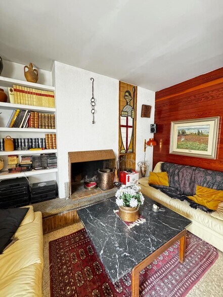 Multifamily in Igualada, Barcelona for sale - Interior Photo - Image 2 of 19