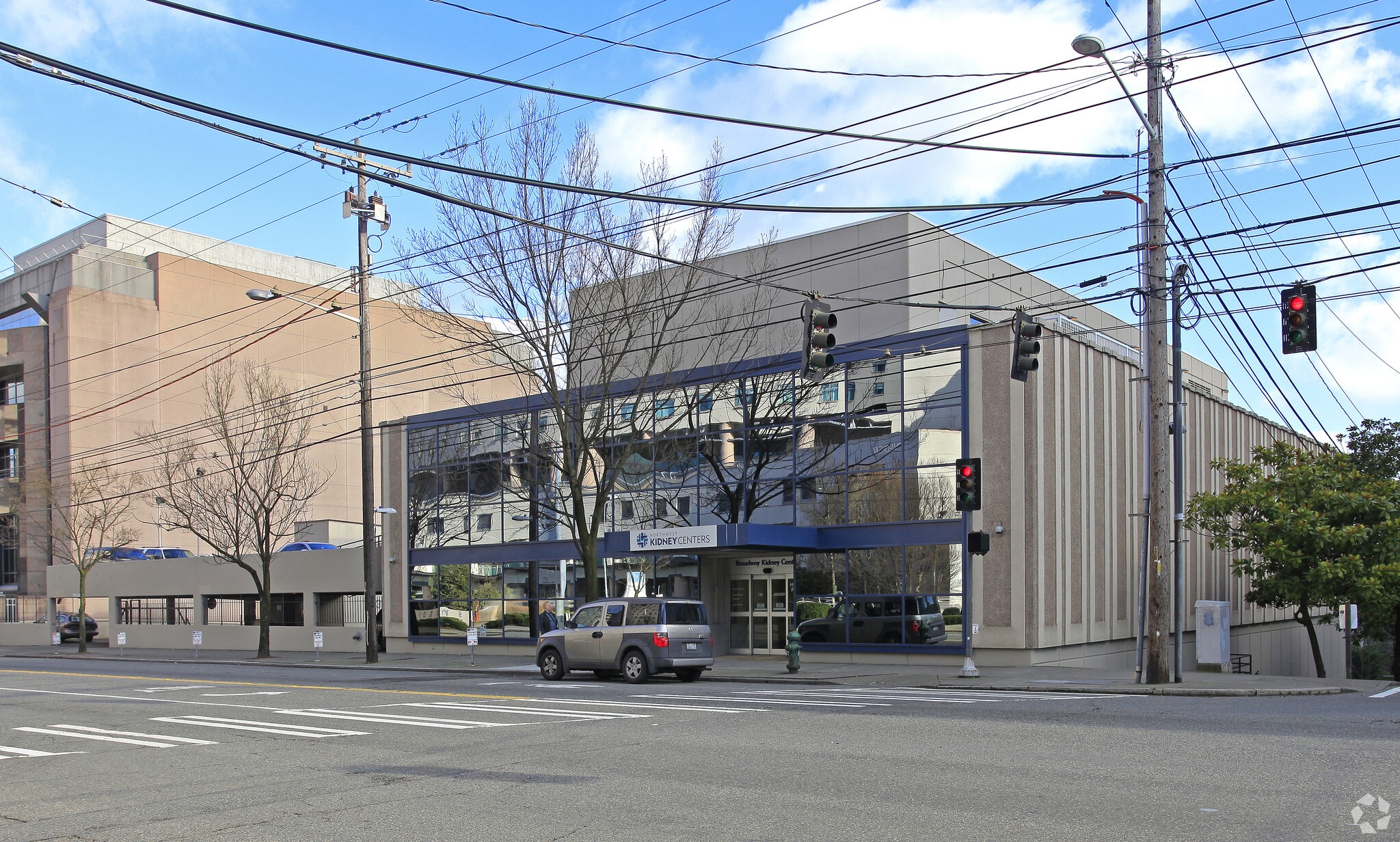 700 Broadway, Seattle, WA for lease Primary Photo- Image 1 of 8