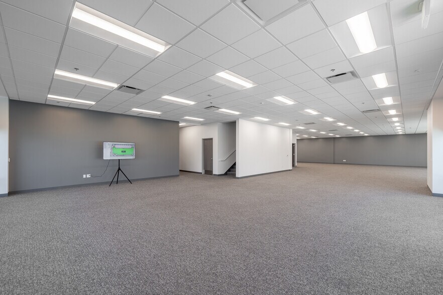 2401 E Wardlow Rd, Long Beach, CA à louer - Numérisation 3D de Matterport - Image 2 de 38