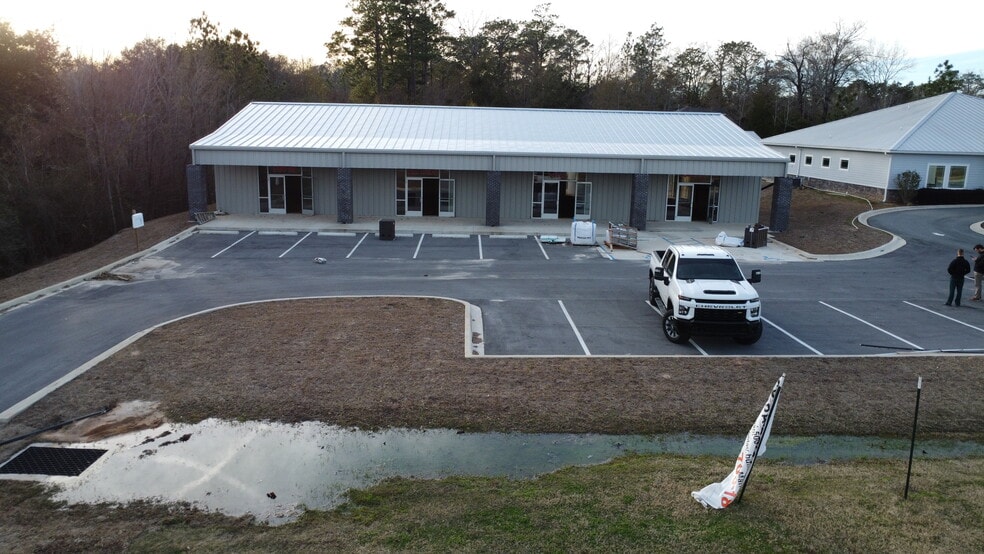 3120 Southride Ln, Bonifay, FL for lease - Primary Photo - Image 1 of 7