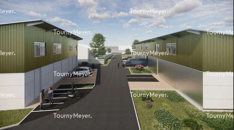 Flex in Bayonne for lease Building Photo- Image 1 of 2