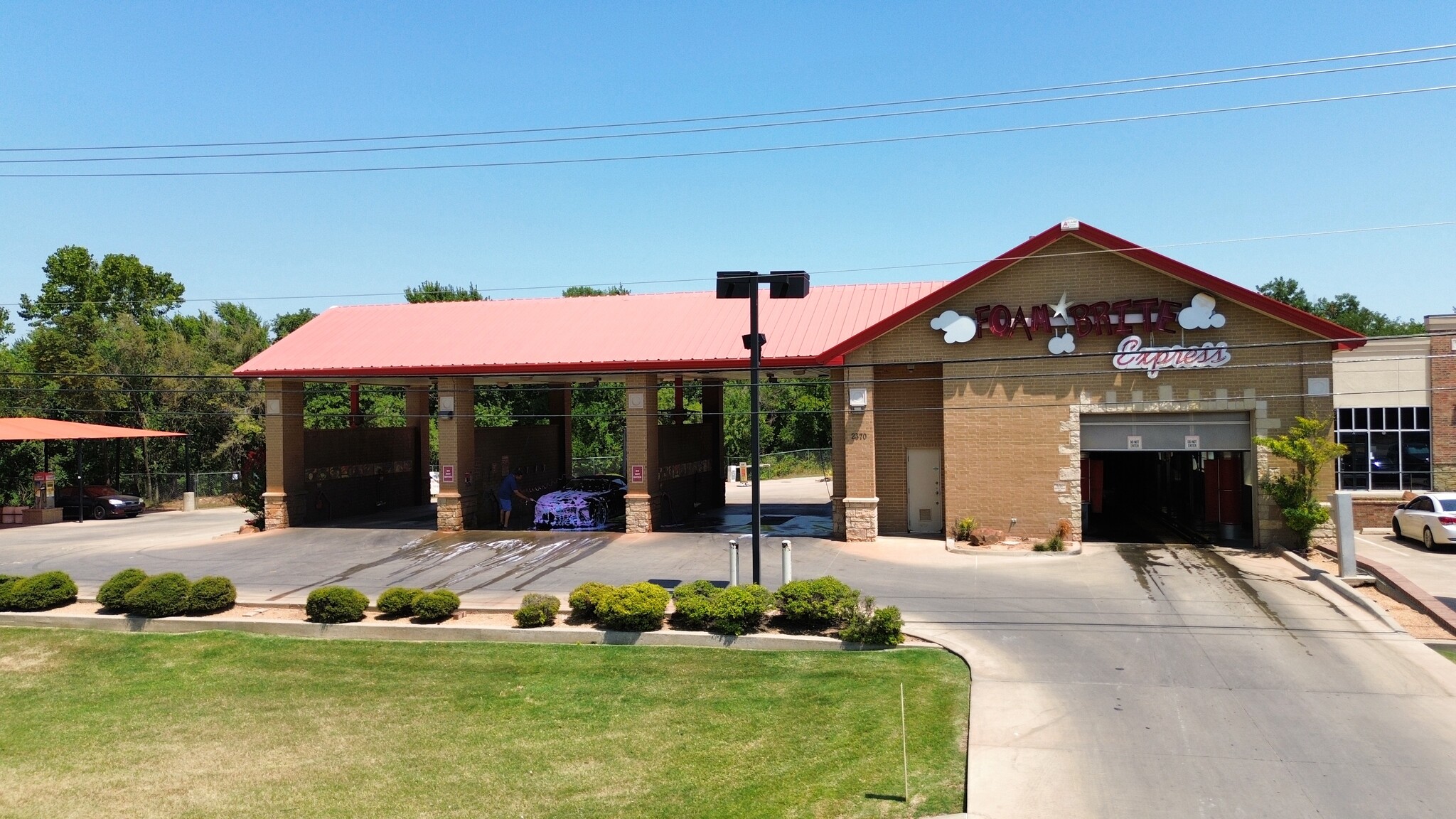 2370 S Douglas Blvd, Oklahoma City, OK for sale Building Photo- Image 1 of 1