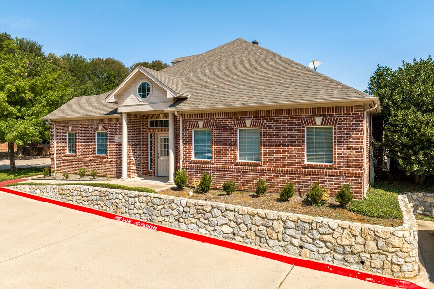 558 Silicon Dr, Southlake, TX à louer - Photo du bâtiment - Image 2 de 20