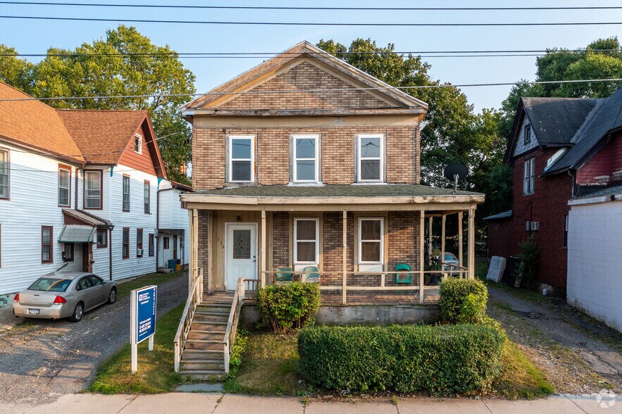116 Henry St, Binghamton, NY à vendre - Photo du bâtiment - Image 3 de 8