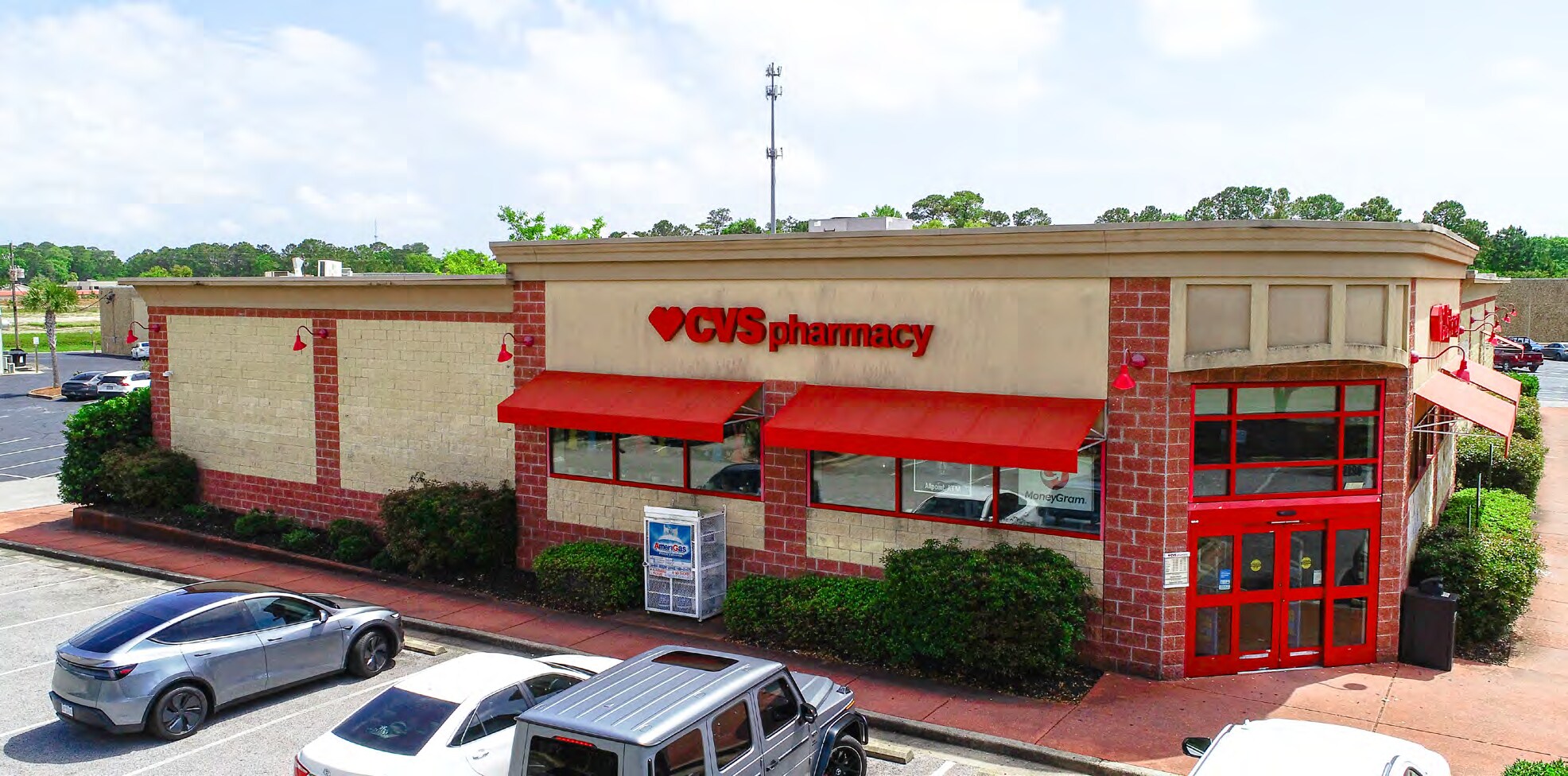 2190 Bienville Blvd, Ocean Springs, MS for sale Primary Photo- Image 1 of 84