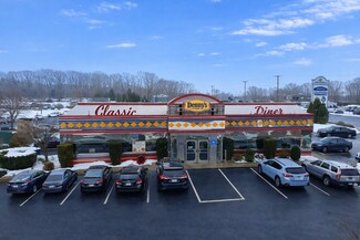 More details for 444 Quaker Ln, Warwick, RI - Retail for Sale