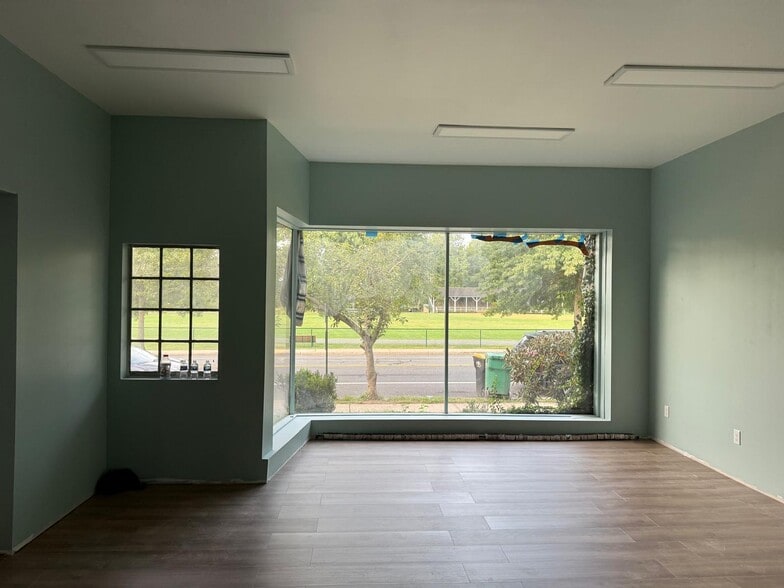 16 Peapack Rd, Far Hills, NJ for lease - Building Photo - Image 2 of 5