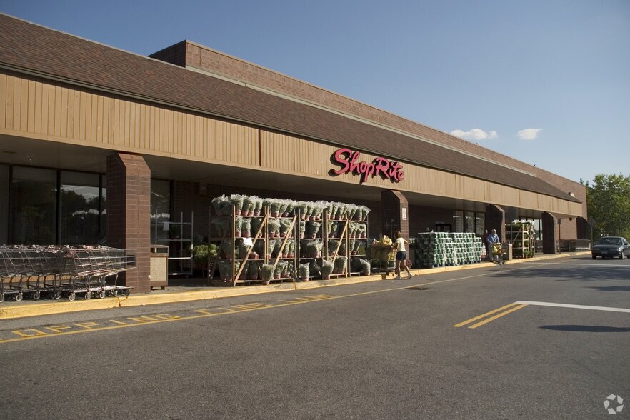 960-1024 Broadway, Thornwood, NY à louer - Photo du bâtiment - Image 2 de 10