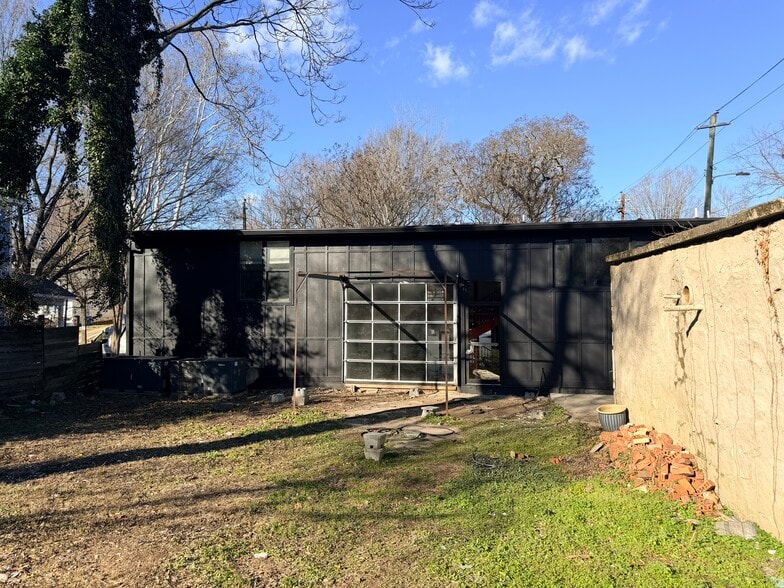105 SE Ormond St, Atlanta, GA for lease - Building Photo - Image 3 of 7