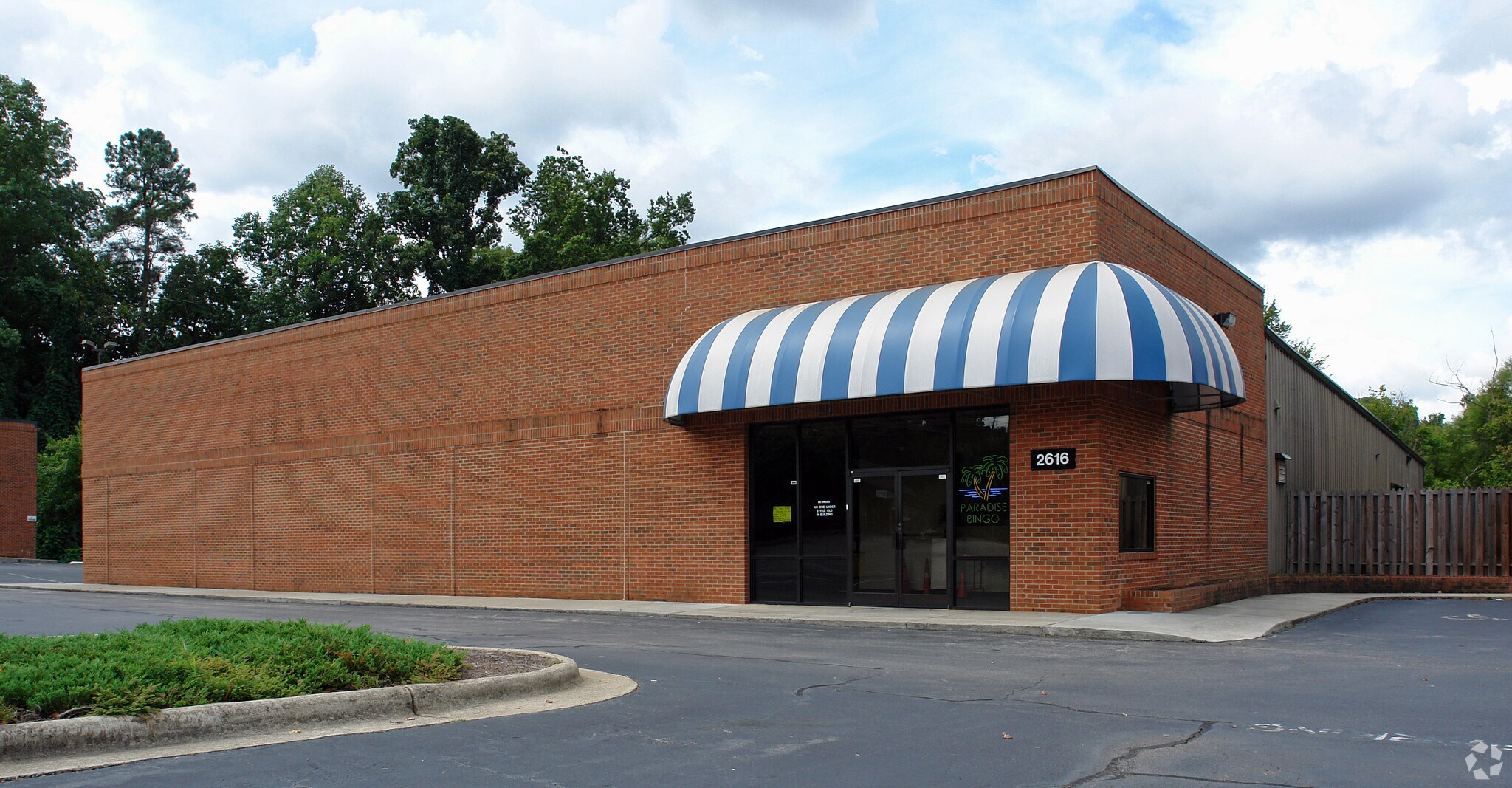 2616 S Saunders St, Raleigh, NC à vendre Photo principale- Image 1 de 1