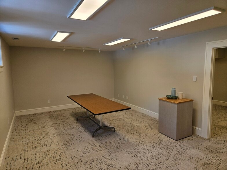1002 Broad St, Durham, NC for lease - Building Photo - Image 3 of 4