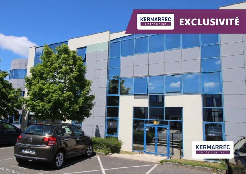 Office in Saint-Grégoire for lease - Building Photo - Image 1 of 2