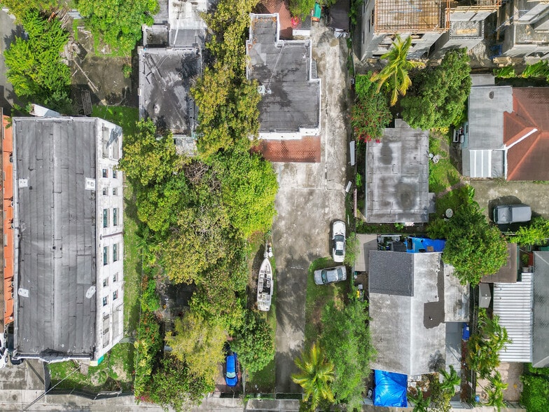 527 Nw 34th St, Miami, FL for sale - Building Photo - Image 3 of 20