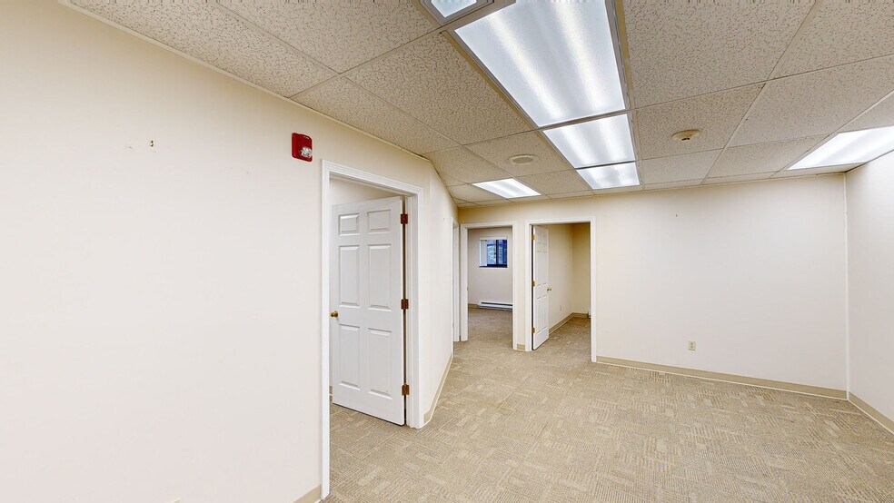 395 Totten Pond Rd, Waltham, MA for sale - Matterport 3D Scan - Image 3 of 28