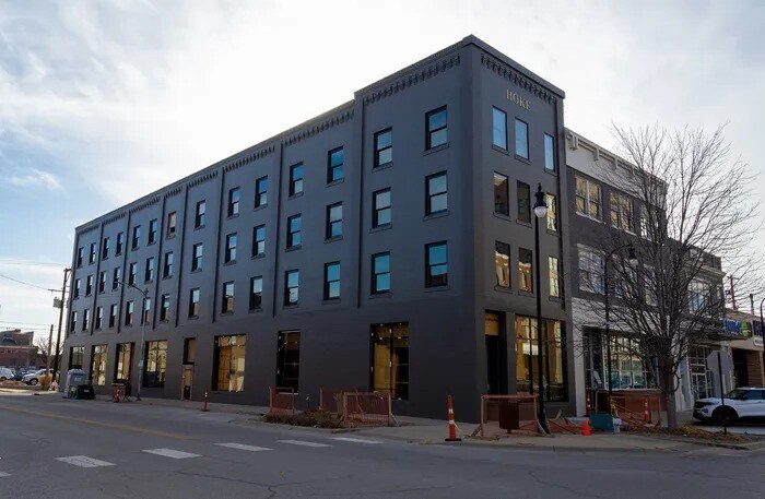 23 E 1st Ave, Hutchinson, KS for sale Primary Photo- Image 1 of 5