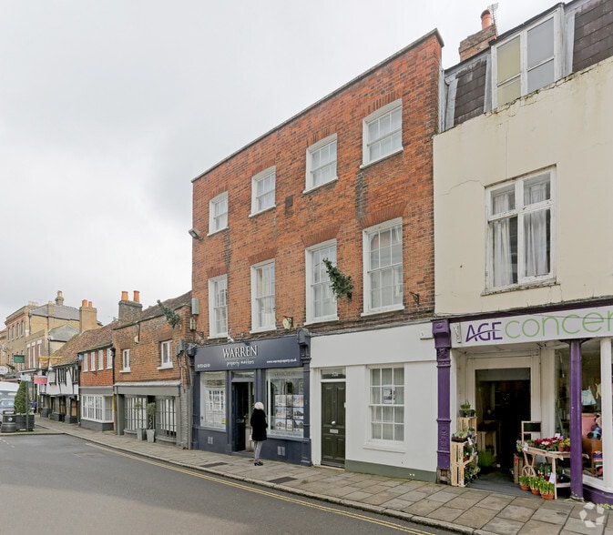 52-52A High St, Windsor à louer - Photo du bâtiment - Image 2 de 2