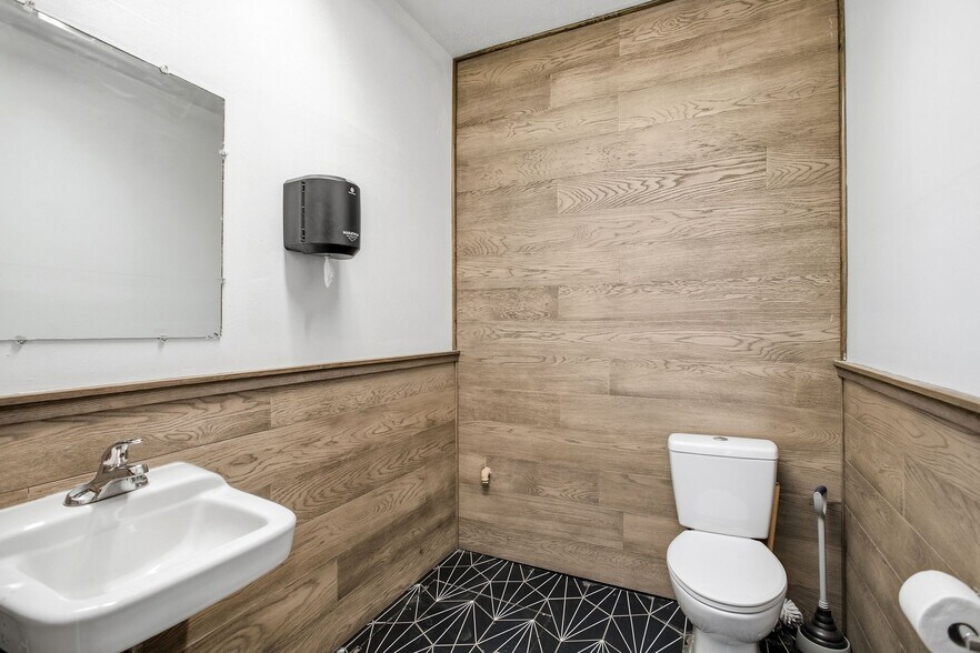 1621 N Beck St, Salt Lake City, UT à louer - Photo du bâtiment - Image 2 de 68
