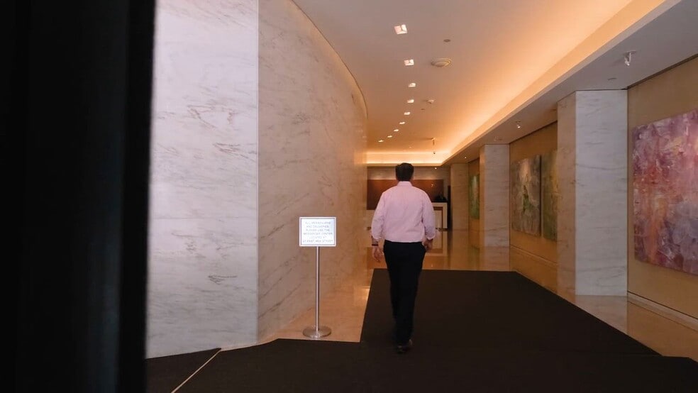 733 Third Ave, New York, NY for lease - Commercial Listing Video - Image 2 of 21