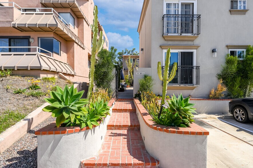 7447 Herschel Ave, La Jolla, CA à vendre - Photo du bâtiment - Image 3 de 7