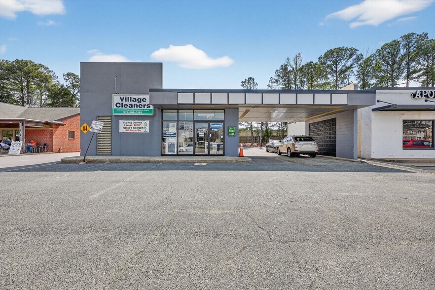 113 SW Maynard Rd, Cary, NC à louer - Photo du bâtiment - Image 3 de 32