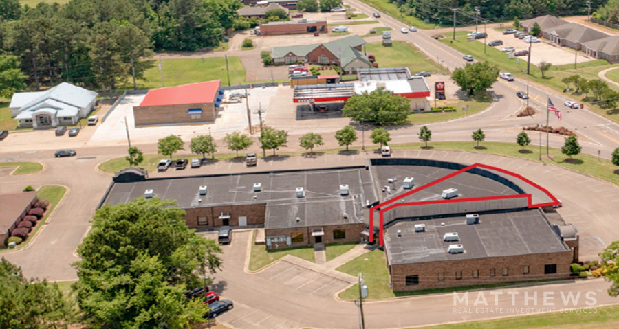 2500 Military Rd, Columbus, MS for sale - Building Photo - Image 2 of 3