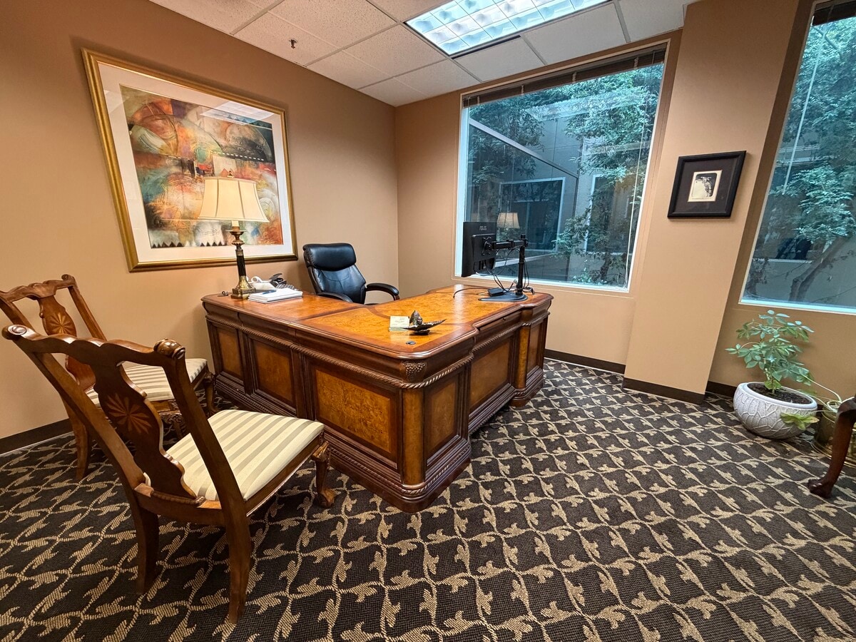 111 Deerwood Rd, San Ramon, CA 94583 - Unité 270 - - Photo intérieure - Image 2 of 7