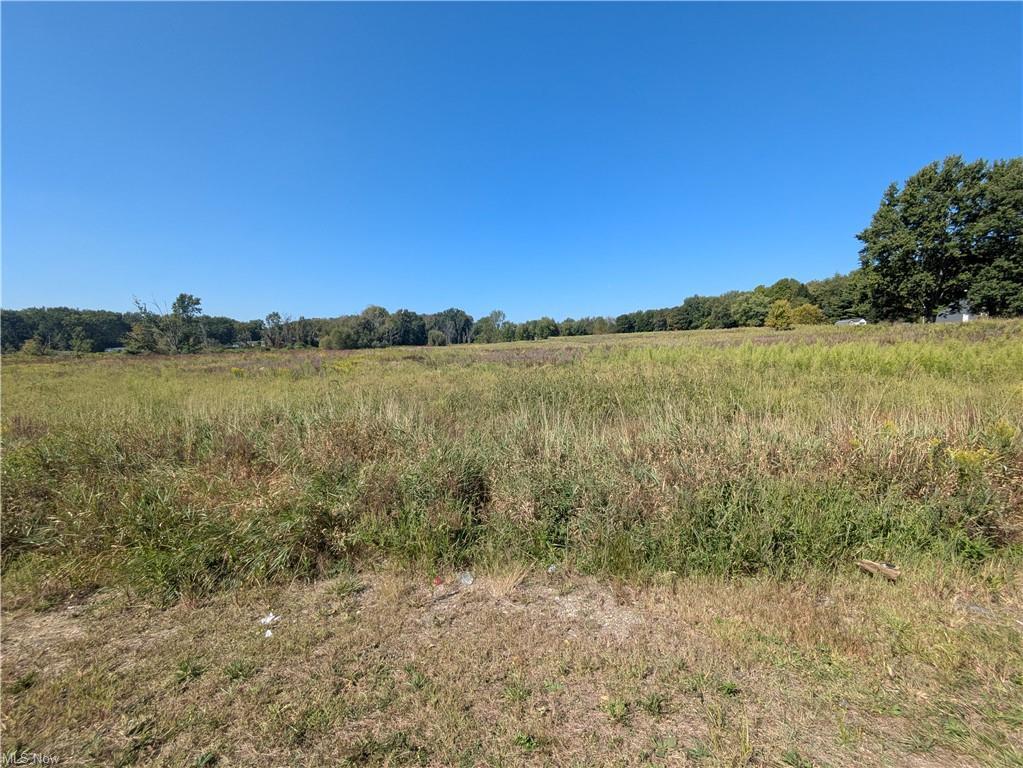 White Pond Dr, Akron, OH for sale Building Photo- Image 1 of 9