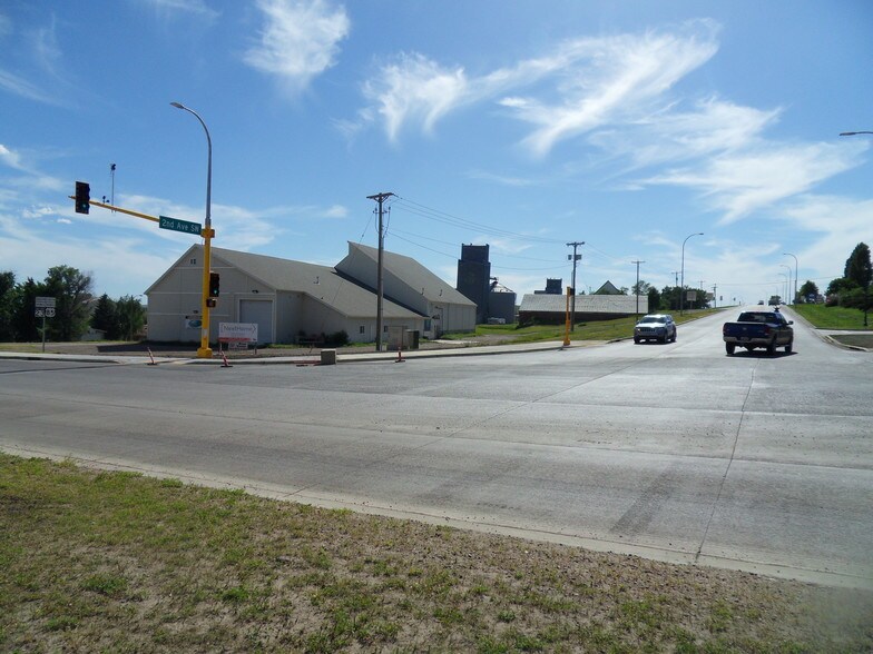 201 S Main St, Watford City, ND à vendre - Autre - Image 2 de 10