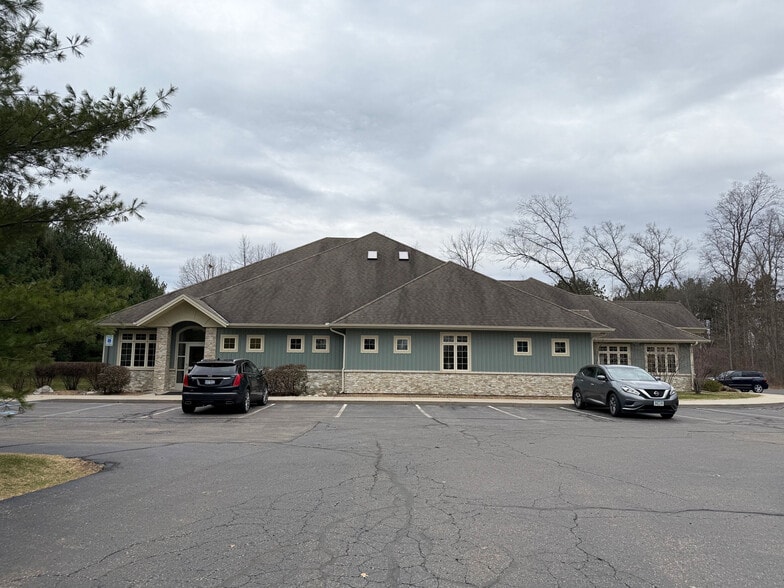 7971 Moorsbridge Rd, Portage, MI for lease - Building Photo - Image 2 of 27