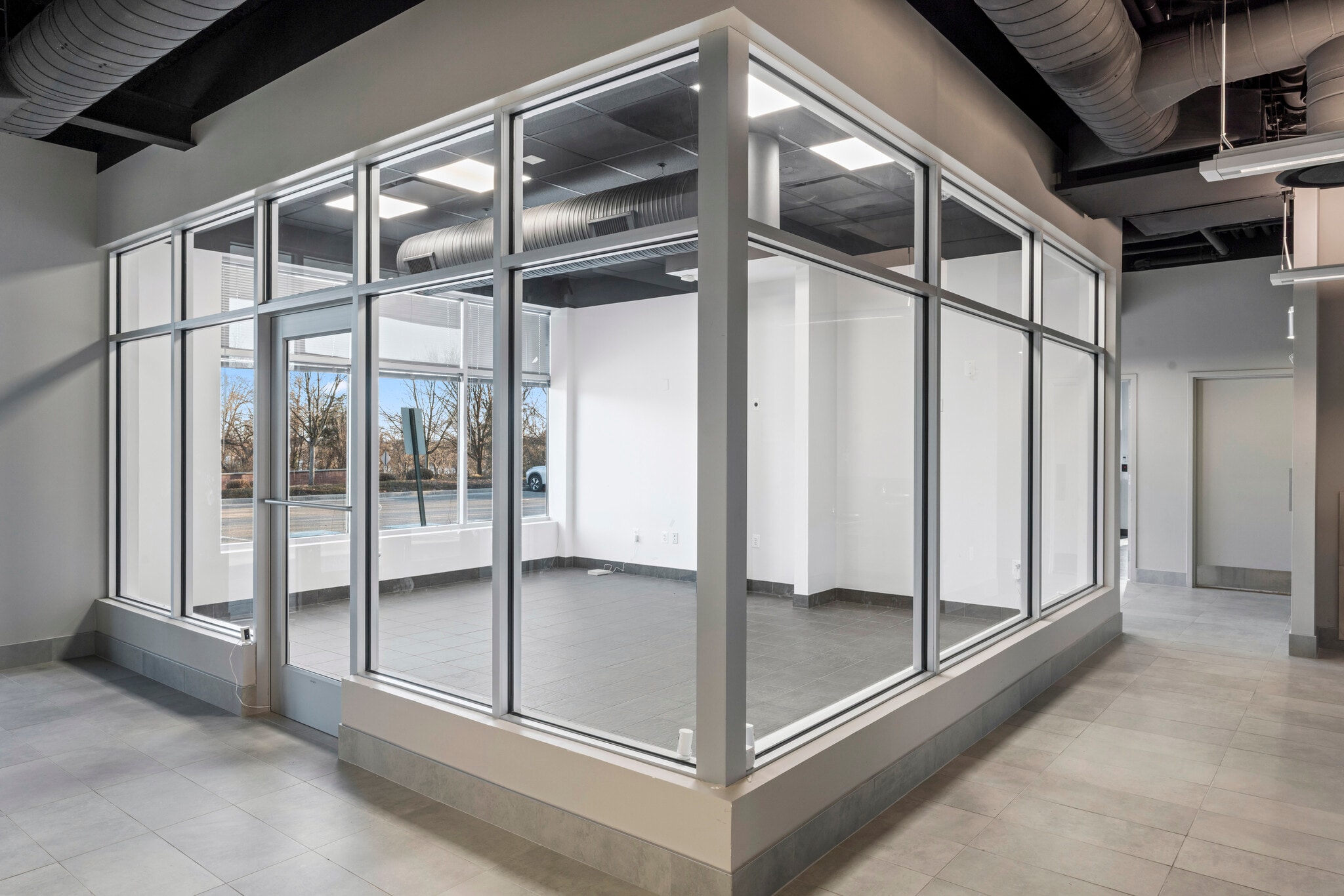 10718 Richmond Hwy, Lorton, VA à louer Photo intérieure- Image 1 de 6