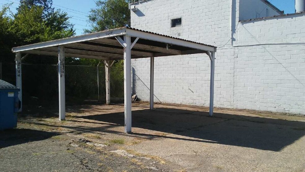 11445 Van Dyke Ave, Detroit, MI for sale - Building Photo - Image 3 of 13