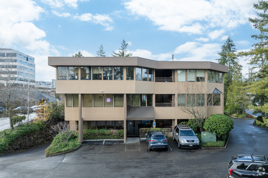 11711 NE 12th St, Bellevue, WA for sale - Building Photo - Image 3 of 21