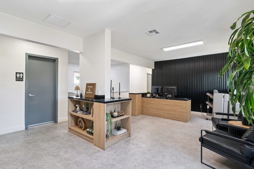 207 N Victory Blvd, Burbank, CA à louer - Hall d’entrée - Image 3 de 17