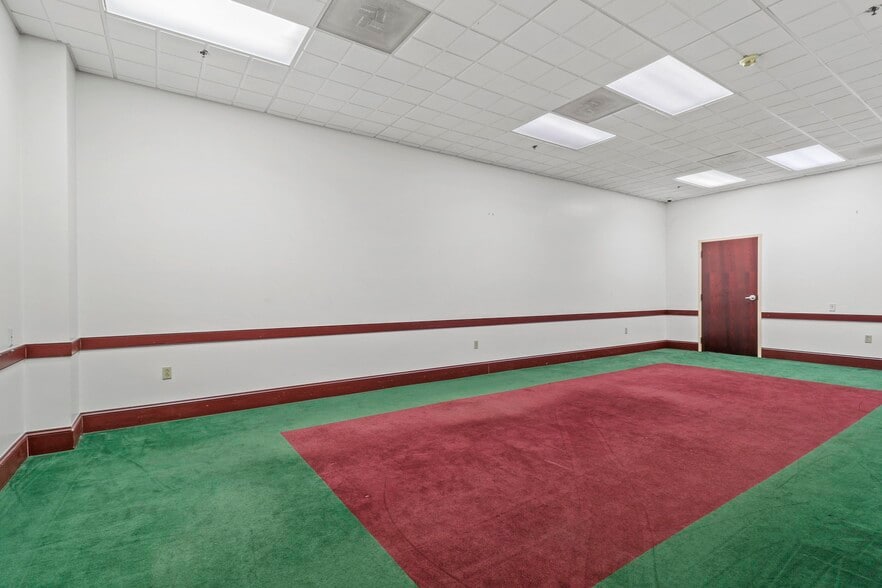 315 Northampton St, Kingston, PA for sale - Interior Photo - Image 3 of 50