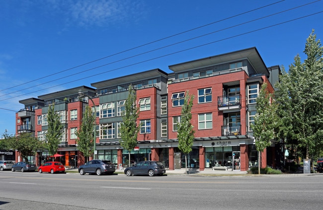 More details for 3558-3598 Fraser St, Vancouver, BC - Retail for Sale