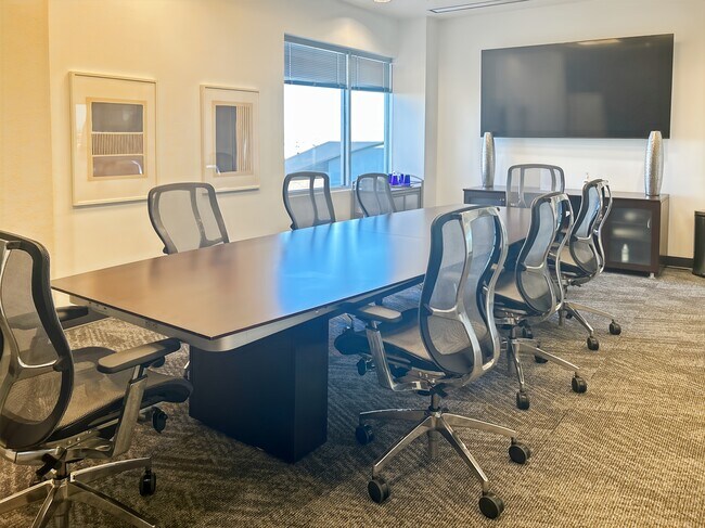 Plus de détails pour 170 S Green Valley Pky, Henderson, NV - Coworking à louer