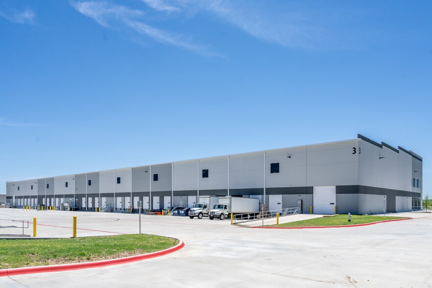 McAngus Rd & TX 130, Del Valle, TX for lease - Building Photo - Image 2 of 17